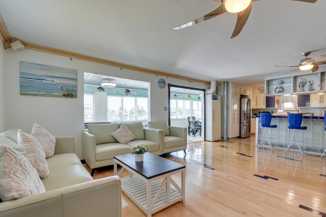 Waterfront Galveston Bay Retreat - 4 Mi To Beach! מראה חיצוני תמונה