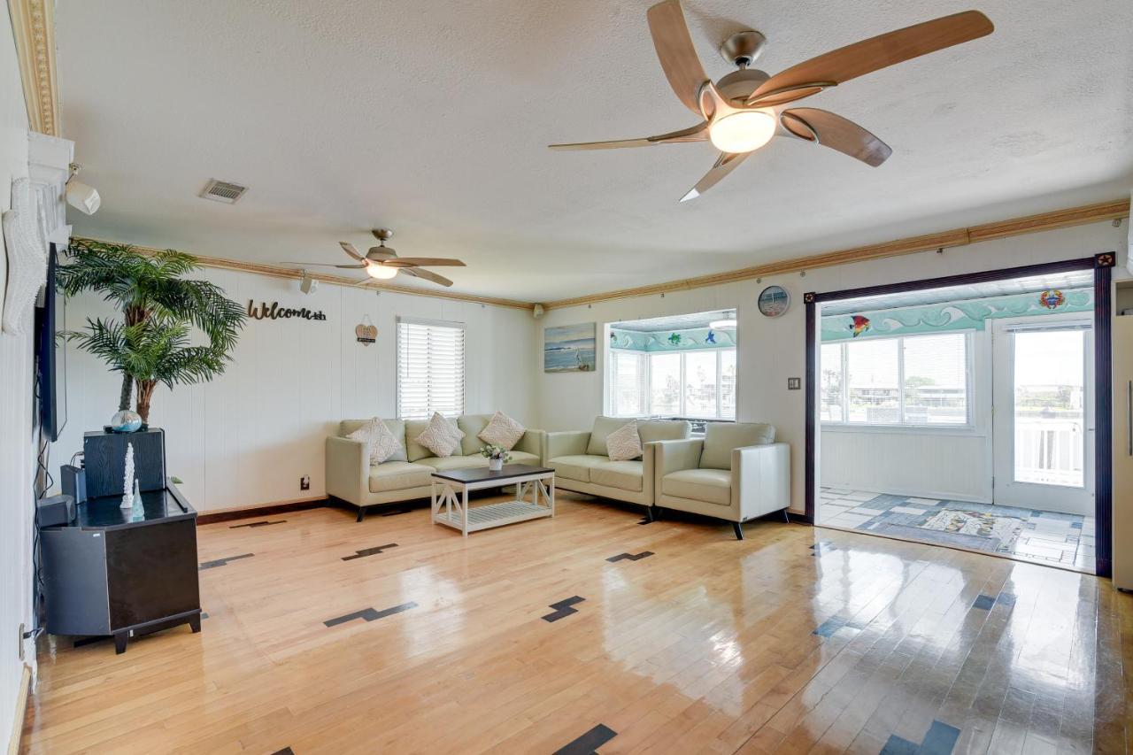 Waterfront Galveston Bay Retreat - 4 Mi To Beach! מראה חיצוני תמונה