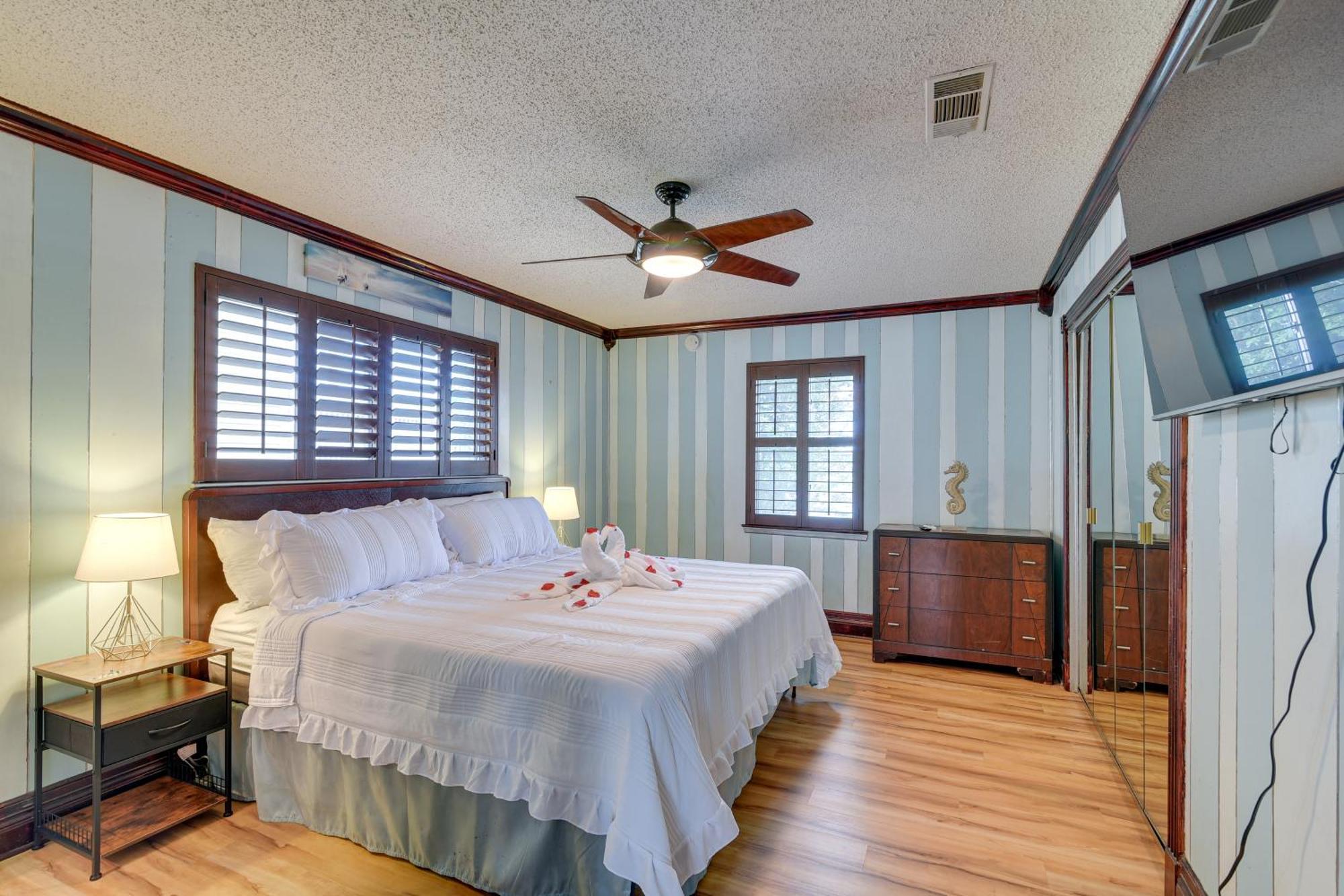Waterfront Galveston Bay Retreat - 4 Mi To Beach! מראה חיצוני תמונה